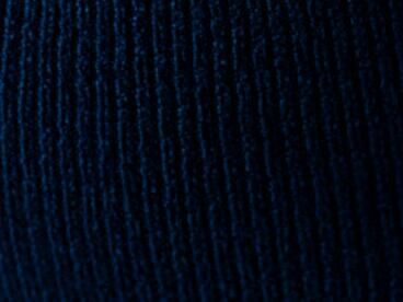 Imagem da Cor do Produto Regata Nina Tricot - Azul Marinho - Básica com Estilo e Toque Sofisticado